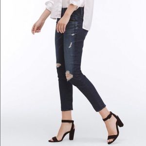 AG Jeans Beau Relaxed Fit size 24 jeans!